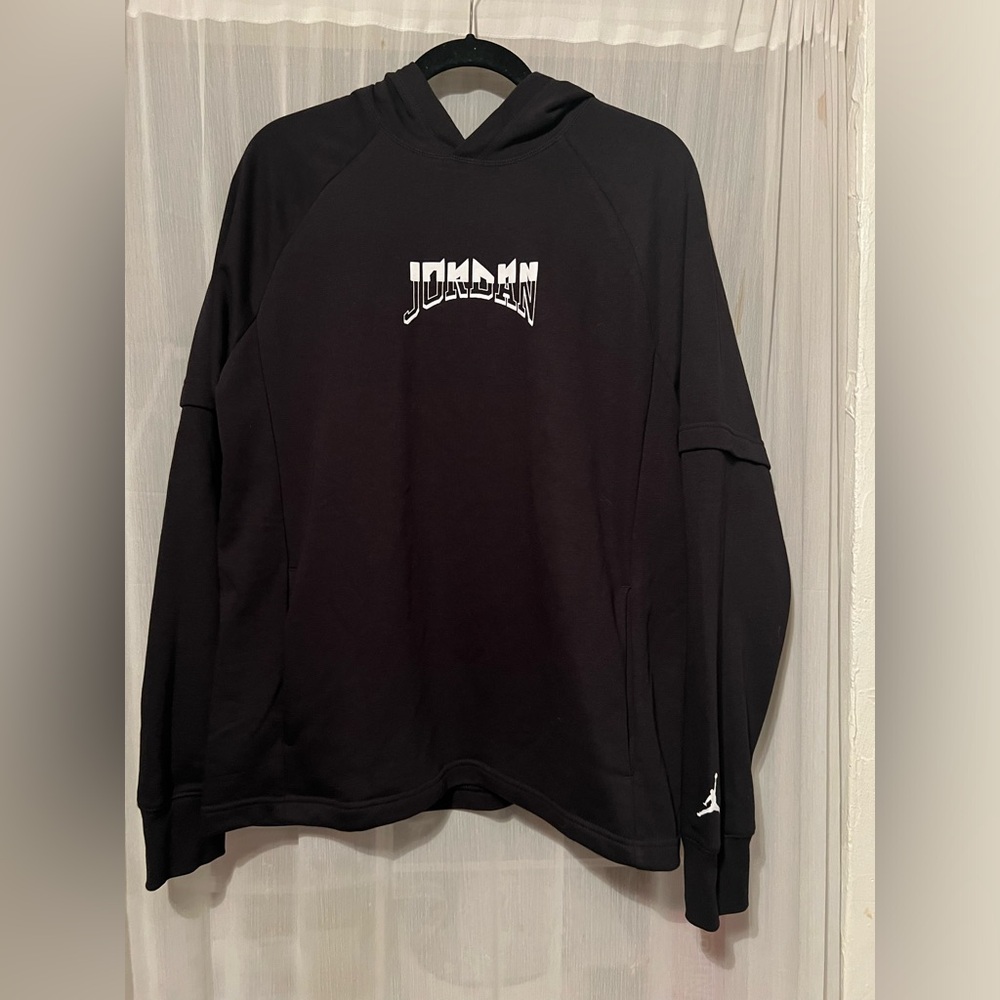 Men’s Jordan hoodie size medium